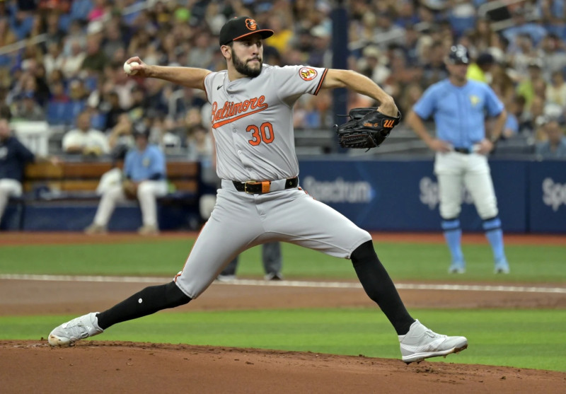 Grayson Rodríguez, de los Orioles, estuvo impresionante en su apertura contra Tampa.