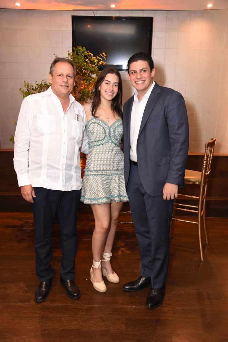 Miguel Hernández, Mila Tarrazo y Miguel Hernández