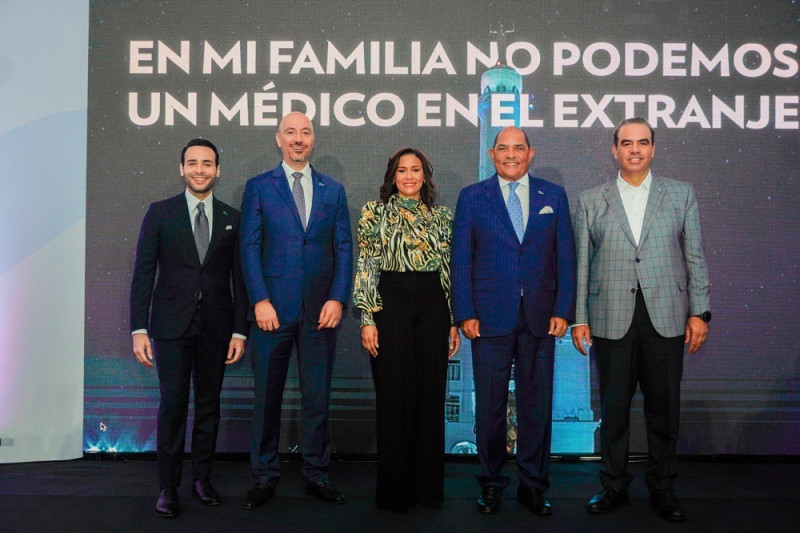 César Nanita, Juan Carlos Restrepo, Ydania Vòlquez, José Zapata y Elías Pablo.