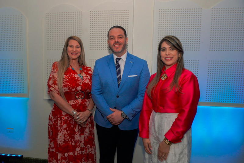 Dilenia Martínez, Luis Carreño y Zuleidy Díaz.