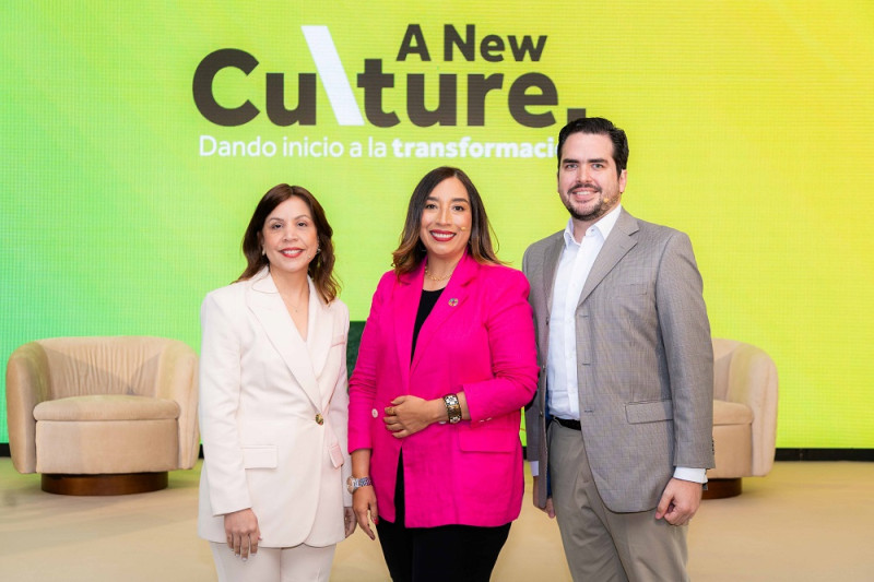 Patricia Contín, Marcela Ospina y Luis José López