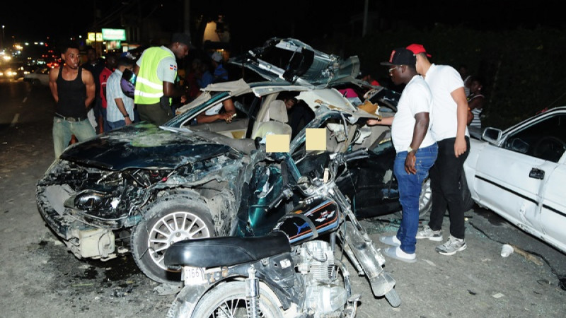 En el 90 por ciento de los accidentes de tránsito trágicos en la República Dominicana hay envueltas motocicletas.