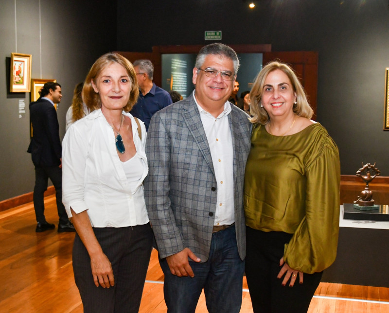 Simona Cappelli, José Sanoja y Linette de Sanoja.