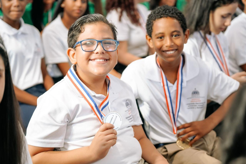 Algunos de los estudiantes premiados.