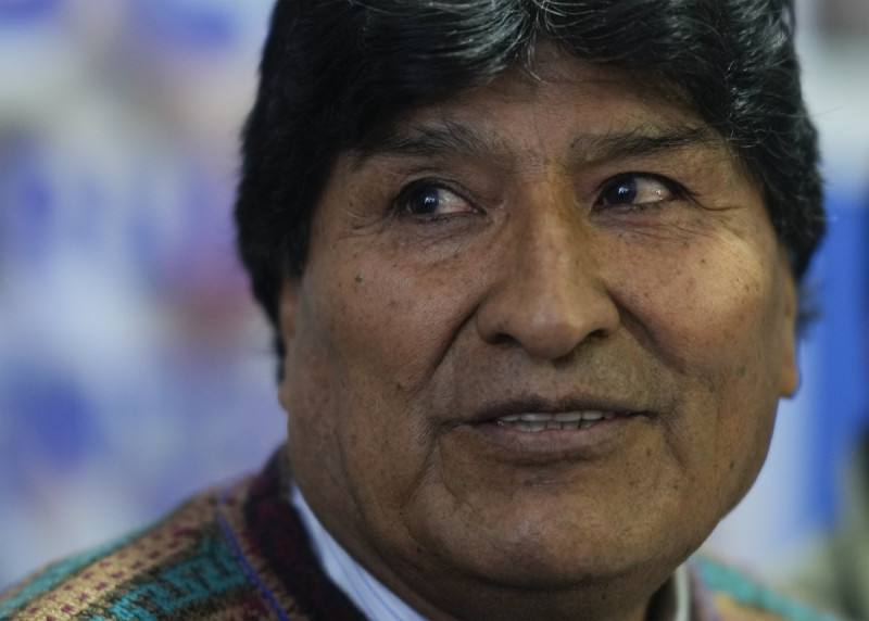 Evo Morales, expresidente y actual líder del partido oficialista MAS, da una conferencia de prensa en La Paz, Bolivia, el 11 de abril de 2024.