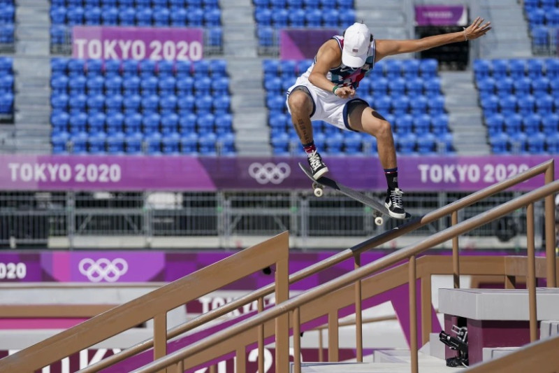 En foto del 25 de julio del 2024, el estadounidense Jagger Eaton compite en el evento de skateboarding en los Juegos Olímpicos de Tokio.