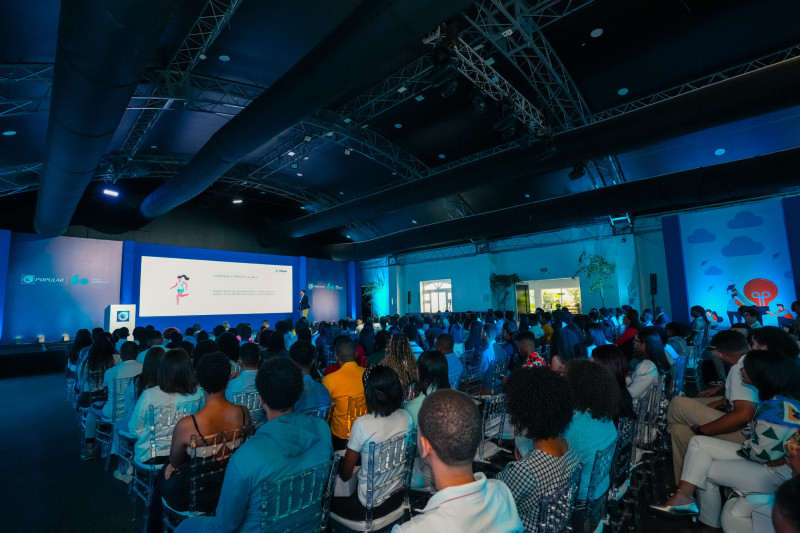 El evento reunió a más de 300 personas de forma física y virtual.