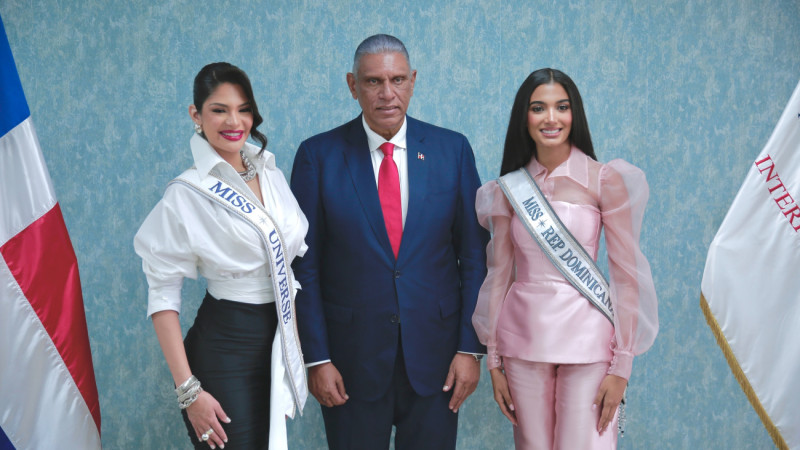 Sheynnis Palacios, Celinee Santos y Chu Vásquez