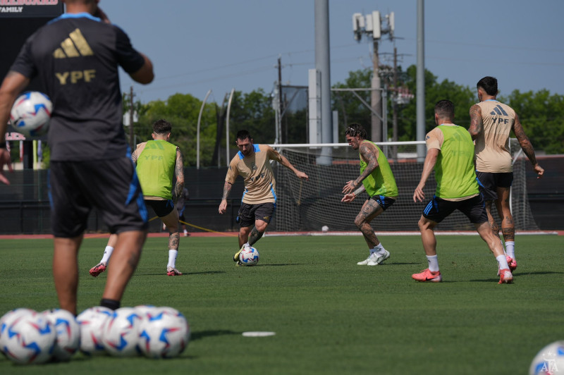 Selección argentina entrenando en Houston