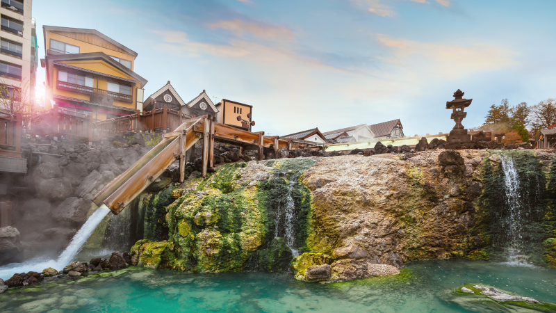 Baños termales en Dogo Onsen