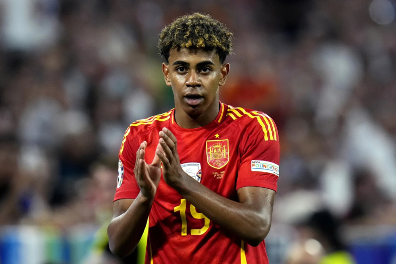 El español Lamine Yamal fue sustituido durante el partido de semifinales entre España y Francia en el torneo de fútbol Euro 2024 en Múnich, Alemania.