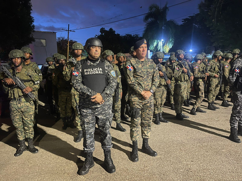 Patrullaje mixto, Policia Nacional y Ejército Dominicano.