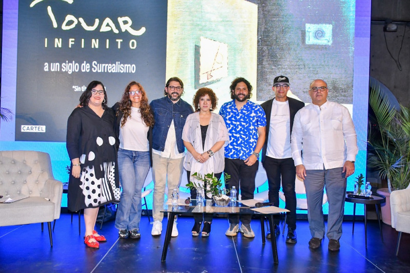 Daniela Tovar, Kilia Llano, Ian Víctor, María Castillo, Rafael de los Santos, Néstor García y Héctor José Rizek.