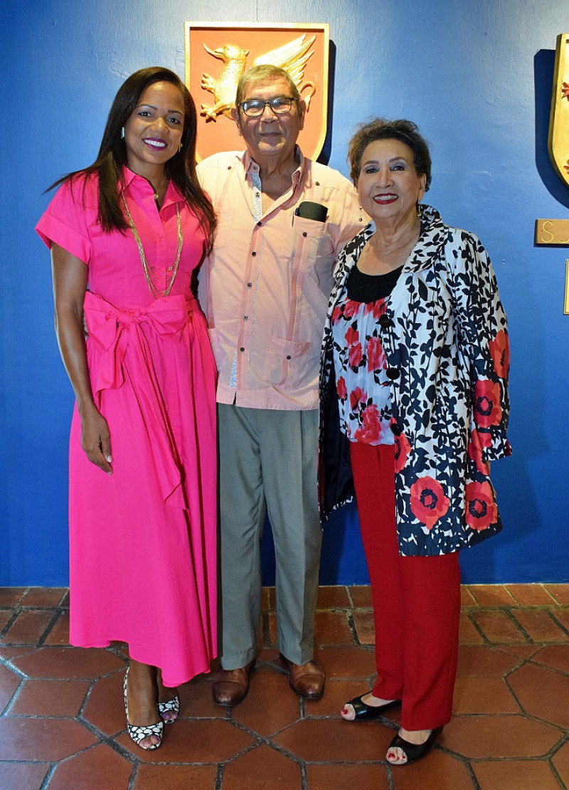 Laura Modesto, Clodoaldo Mateo Villanueva y Sarah Guemez.