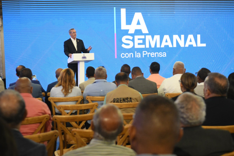 Abinader presenta modificaciones a la Constitución dominicana durante LA Semanal del 5 de agosto de 2024.