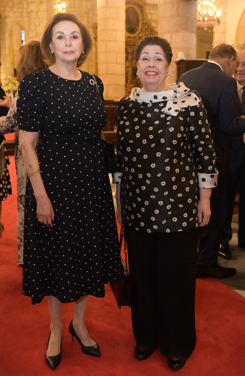 Rita Espaillat y Jenny Podestá.