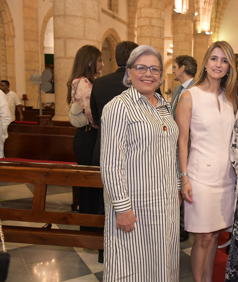 Cándida Mejía y Andrea Bernal.