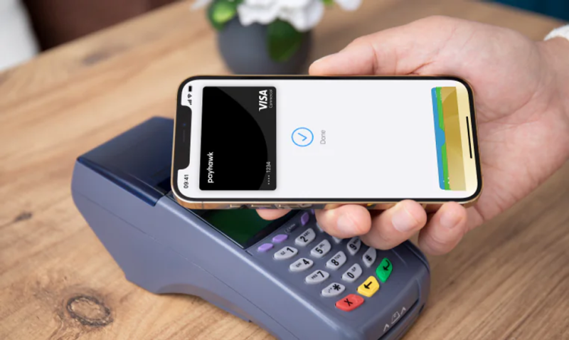 Apple Pay es un sistema de pago ampliamente aceptado, que funciona en cualquier lugar que admita pagos sin contacto.