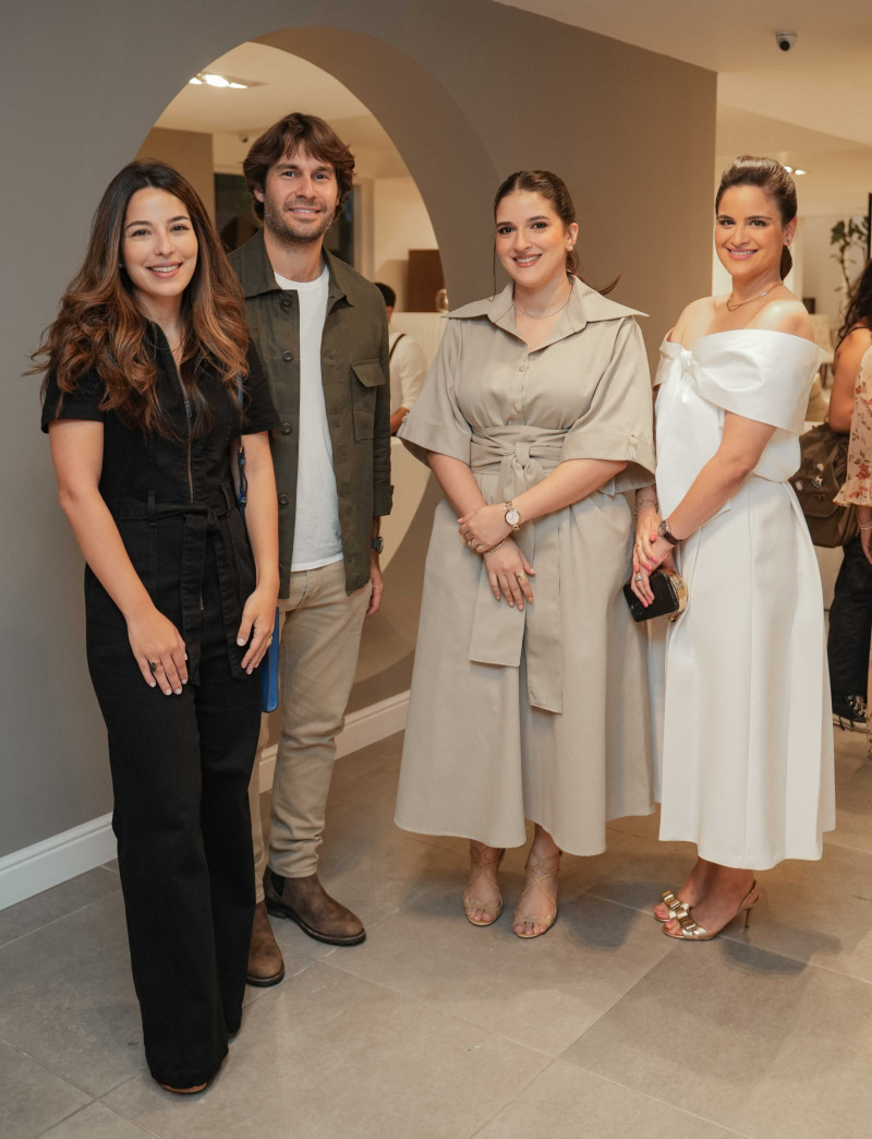 Sonia Read, Mauricio Bogart, Pamela Polanco y Aida Vásquez.