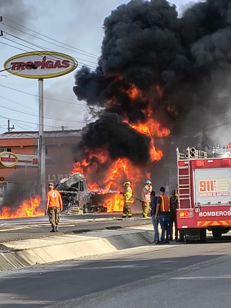 La explosión se produjo en el kilómetro 140 de la autopista Duarte.