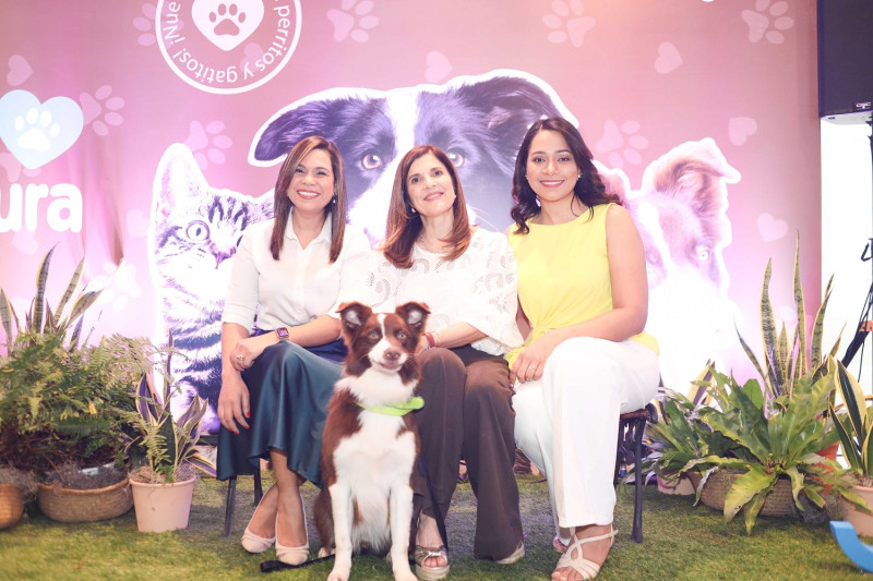 Judith Rodríguez, Diomares Musa, Cesarina Heredia y Bruno.