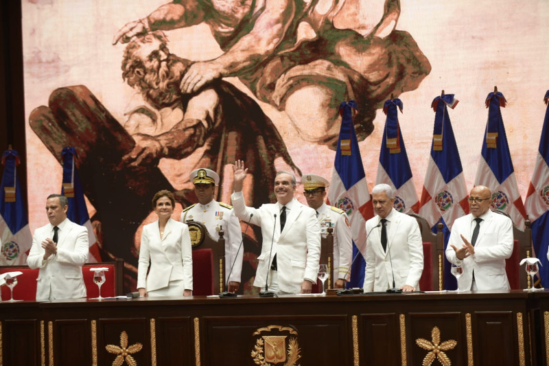 El presidente Luis Abinader en la Asamblea Nacional.