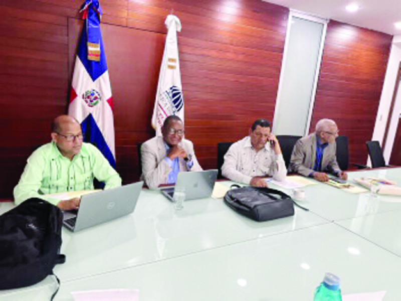 Actores sociales de la región trabajan en la organización del Foro del Nordeste que se realizará el 10 de septiembre en la UCNE.