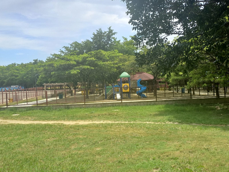 Los visitantes Parque Central de Santiago, quedan maravillados con las óptimas condiciones de los espacios.