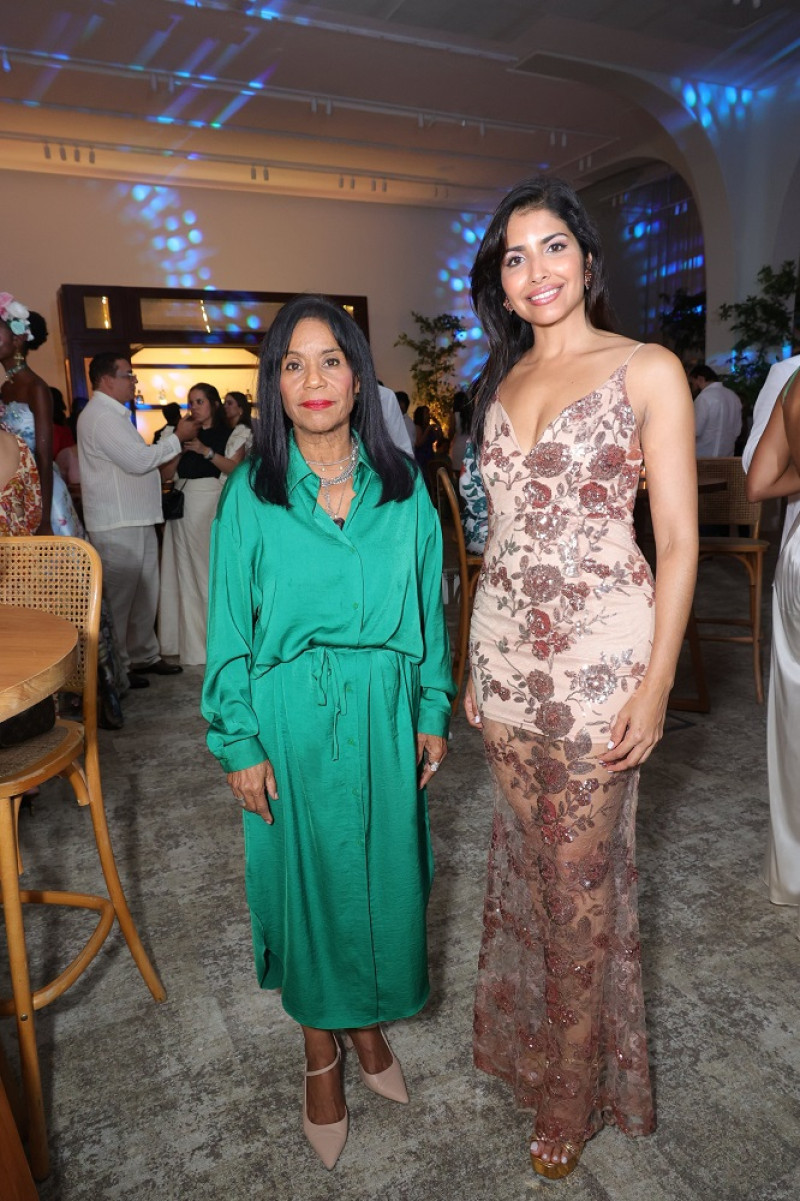 Jenny Alfonso y Gina Hernández