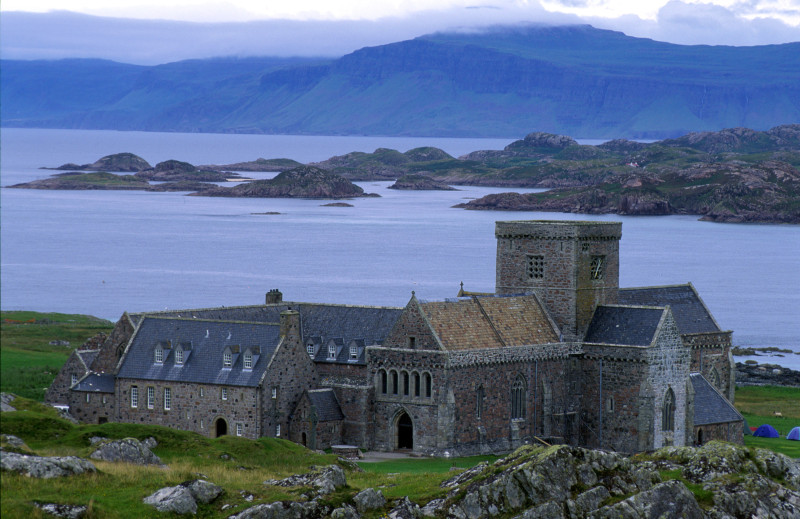 La isla de Iona es célebre por ser el origen del cristianismo en Escocia. Foto Paul Tomkins/Cedida por Visit Scotland.