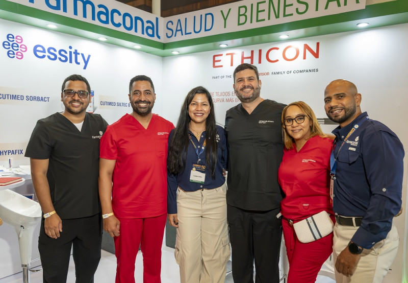 Enyerber Caraballo, José Manuel Vargas, Maria Alessandra Castro, Nicolas Valderrama, Rosmery Aquino y Warren Santaella.