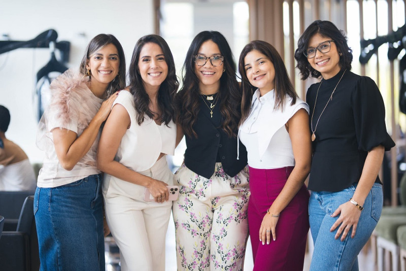 Sara Tió, Leslie Polanco, Vanessa de Jesús, Pamela Capellán y Johanna Núñez