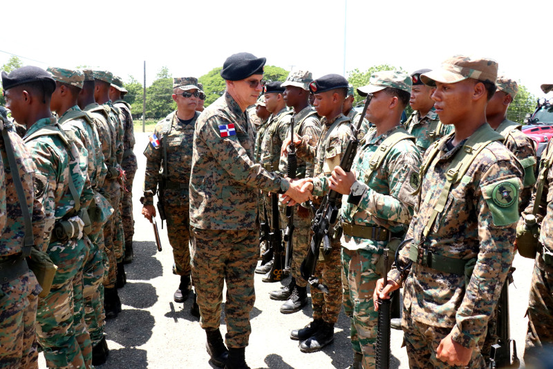 mayor general Jorge Iván Camino Pérez, comandante general del Ejército Dominicano