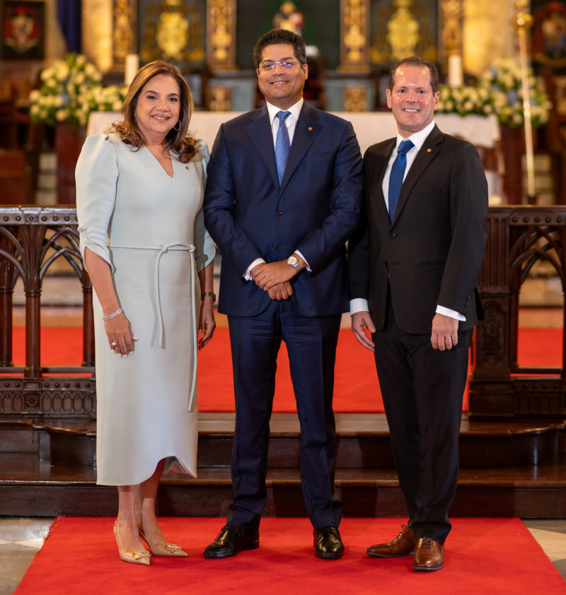 Dolores Pozo Perelló, Rafael Izquierdo y Miguel Huller