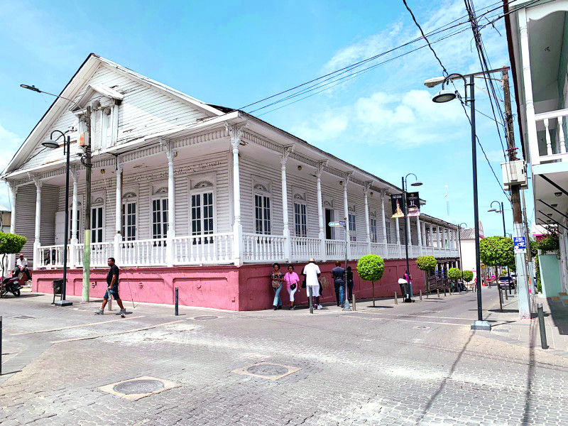 La riqueza arquitectónica que define el perfil urbano de Puerto Plata fue inventariada en 1976, por el norteamericano Robert S. Gamble, junto al doctor José Augusto Puig.