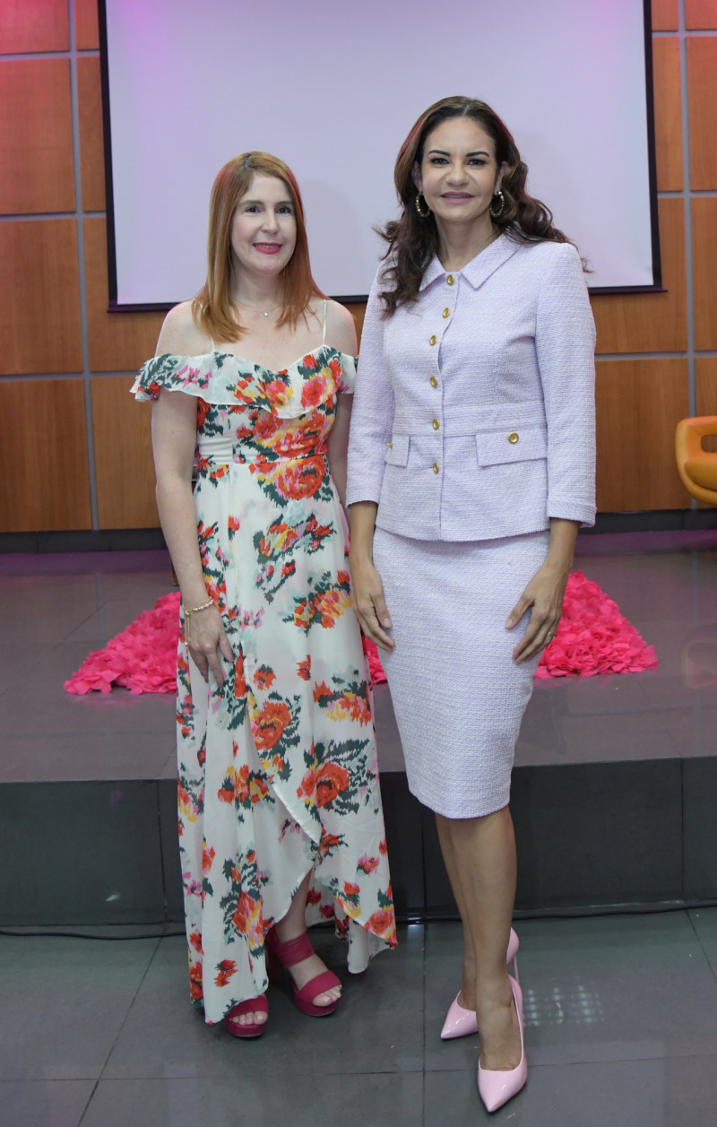 Bernadette Sánchez y Celeste Pérez.