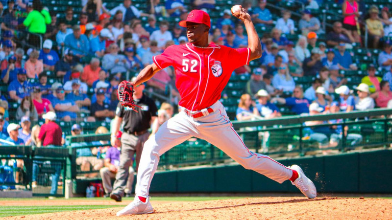 Reiver Sanmartín estará formando parte del bullpen de los Toros del Este.