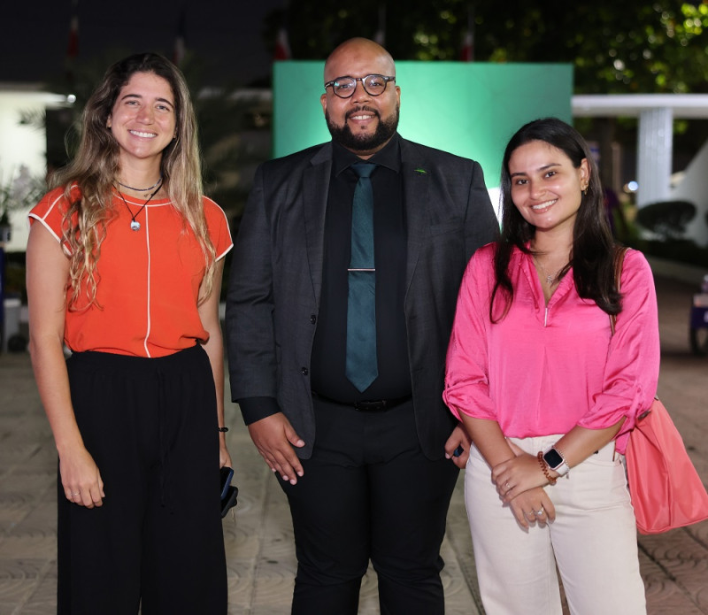 Mónica Martínez, Pedro Rodríguez y Sabrina Díaz