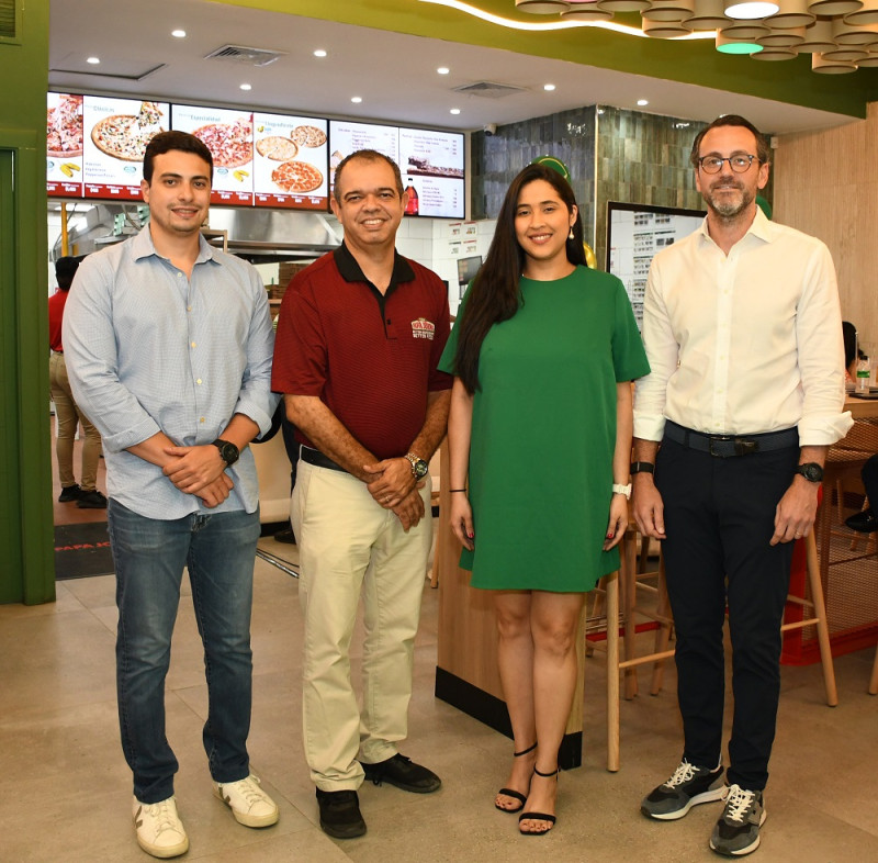 Domingo Bermúdez Turull , Jesús Ayala, Alexandra Bodden y Marcos Sánchez