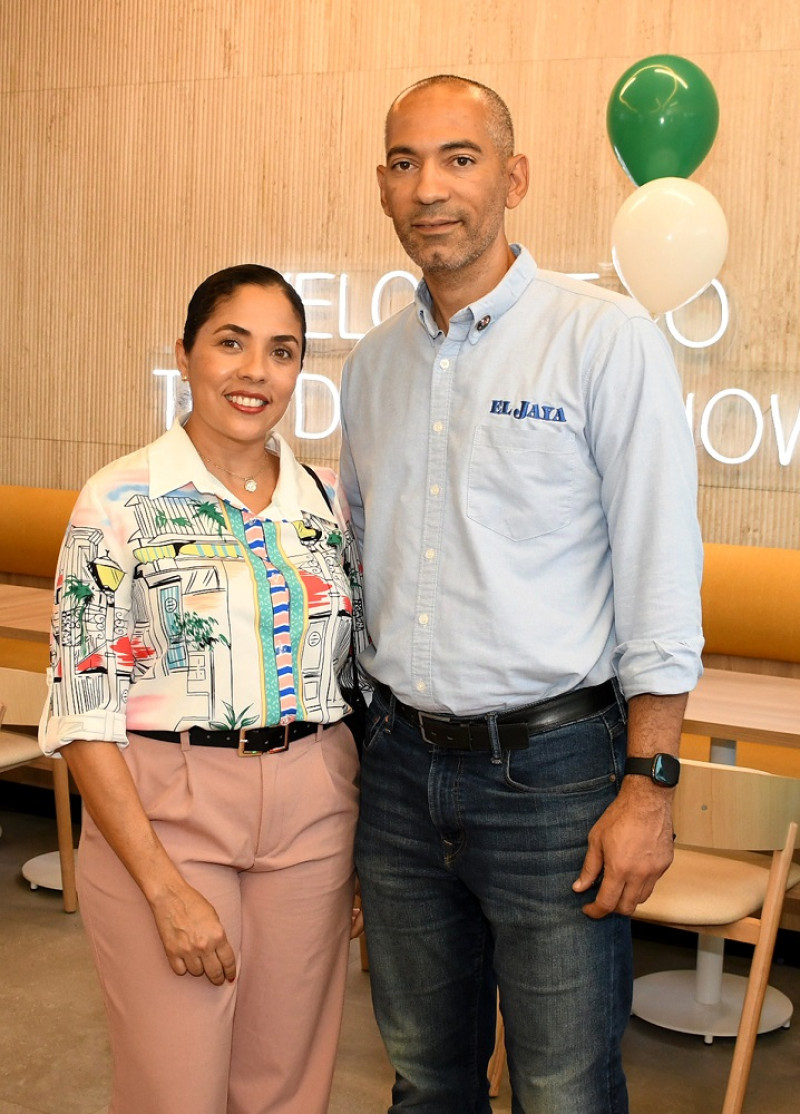 Mirna López Vásquez y Víctor Adrián Cruz