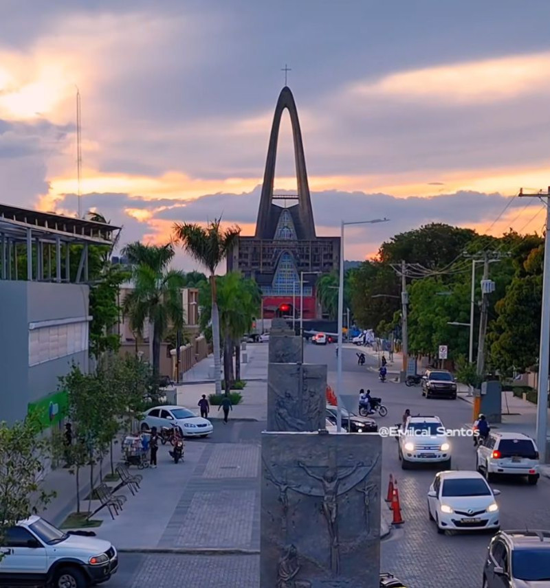 La Vía Sacra de Higüey: Un motor del turismo religioso