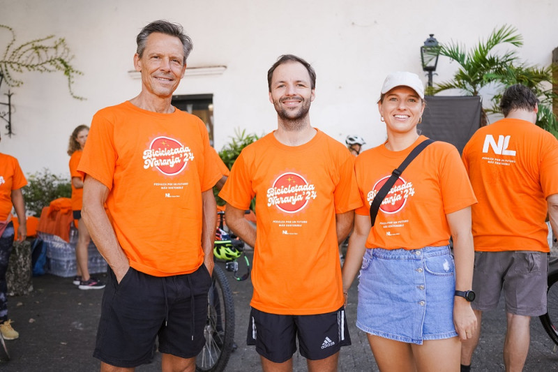 Frank Keurhorst, embajador del Reino de los Países Bajos; Jelle Wolbrink y Anouk Truin.