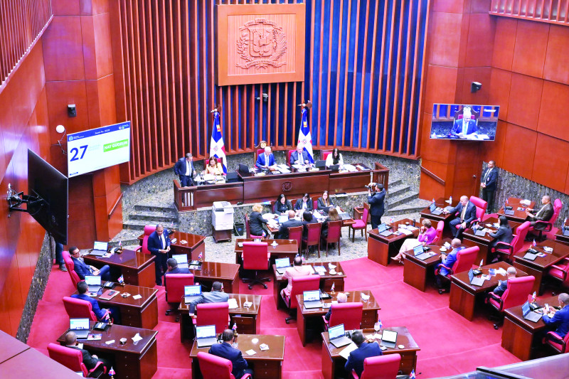 Los senadores declararon de urgencia y aprobaron el proyecto de ley en su sesión de ayer.