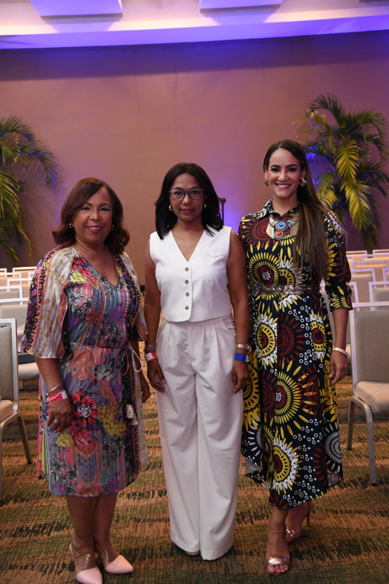 Zoila Puello, Inmaculada Cruz Hierro y Wanda Sánchez.