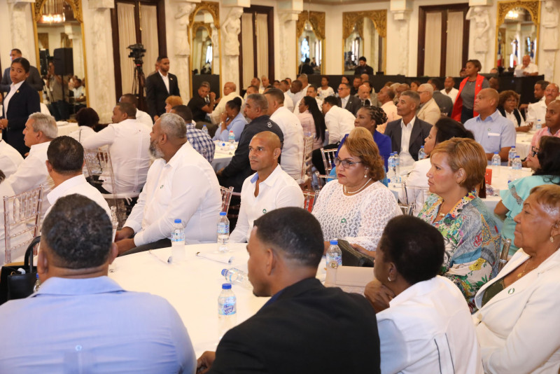 Representantes de Juntas de Vecinos del Gran Santo Domingo.