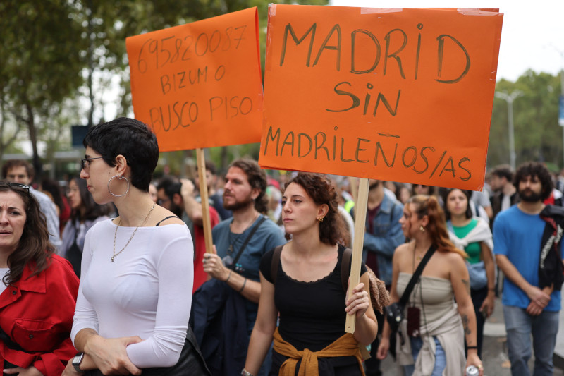 Marchan en Madrid contra el precio de alquiler de vivienda