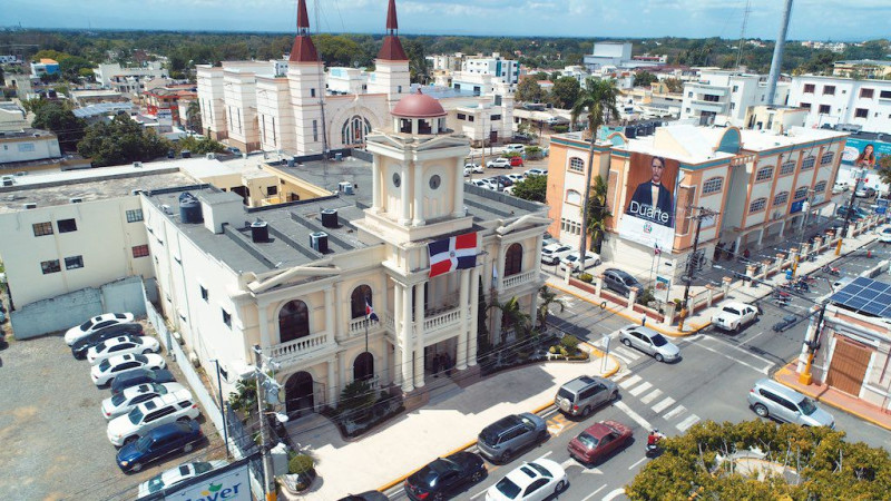 El reciente Foro del Nordeste, organizado por el Listín Diario y la UCNE, reafirmó la relevancia de la ciudad como capital de la región.