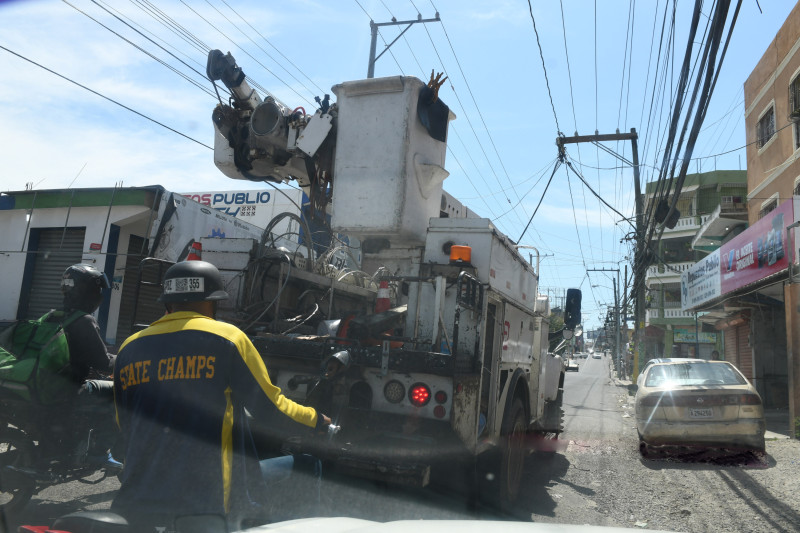 Las compañías de electricidad alegan que interrupciones se deben a averías.