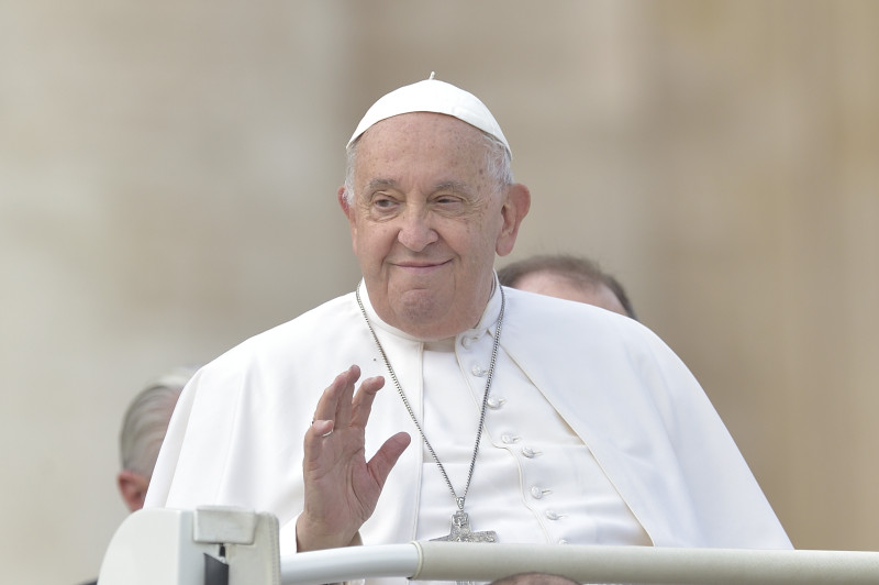 El Papa Francisco preside la celebración eucarística y el rito de canonización de la Santísima Virgen María. en el Vaticano el 20 de octubre