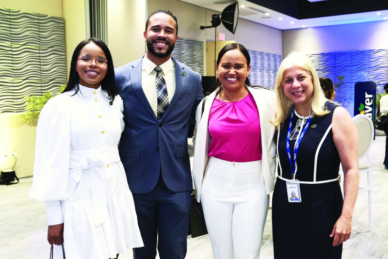 Melissa Medina, Randy Batista, Saira Jiménez y Yanela Berrido.